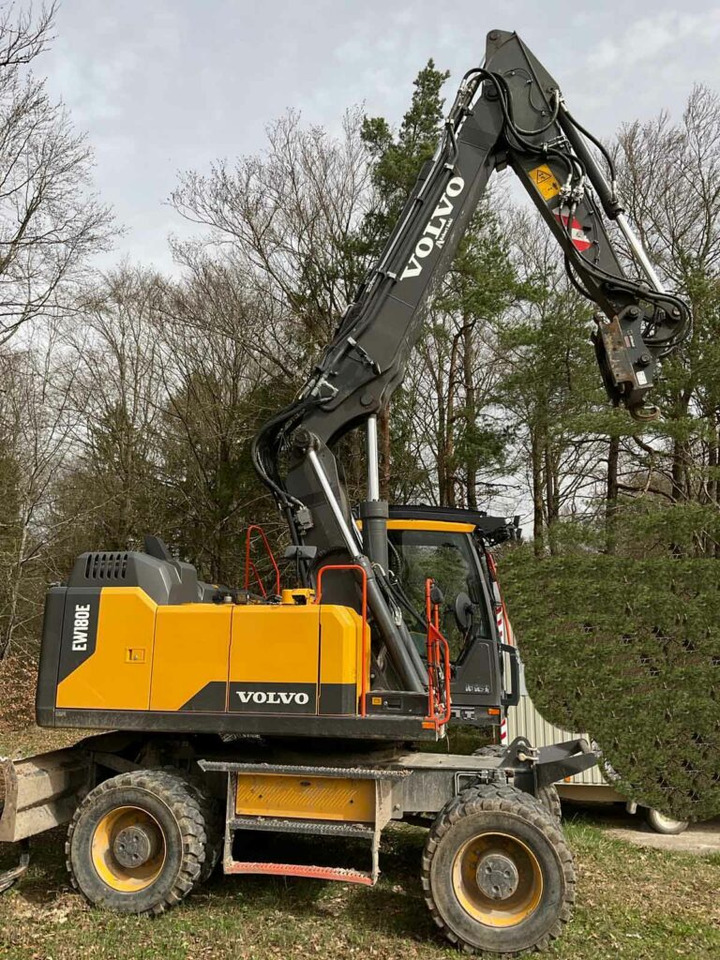 Volvo EW180 E – mobile excavator / Mobilbagger - Máy xúc bánh lốp: hình 1 Volvo EW180 E – mobile excavator / Mobilbagger - Máy xúc bánh lốp: hình 1