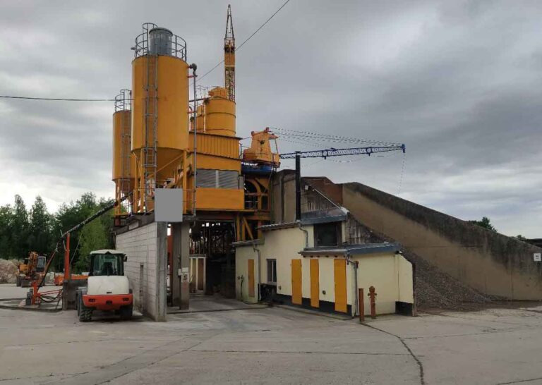 Wiggert – concrete mixing plant / Betonmischanlage - Thiết bị bê tông: hình 1 Wiggert – concrete mixing plant / Betonmischanlage - Thiết bị bê tông: hình 1