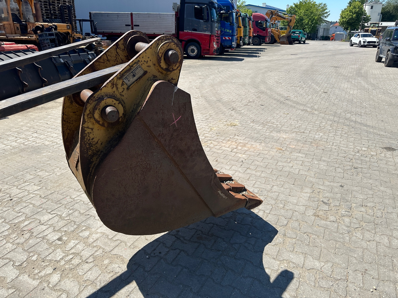 Caterpillar 3208 Tieflöffel 70 cm - Gầu máy xúc: hình 4 Caterpillar 3208 Tieflöffel 70 cm - Gầu máy xúc: hình 4