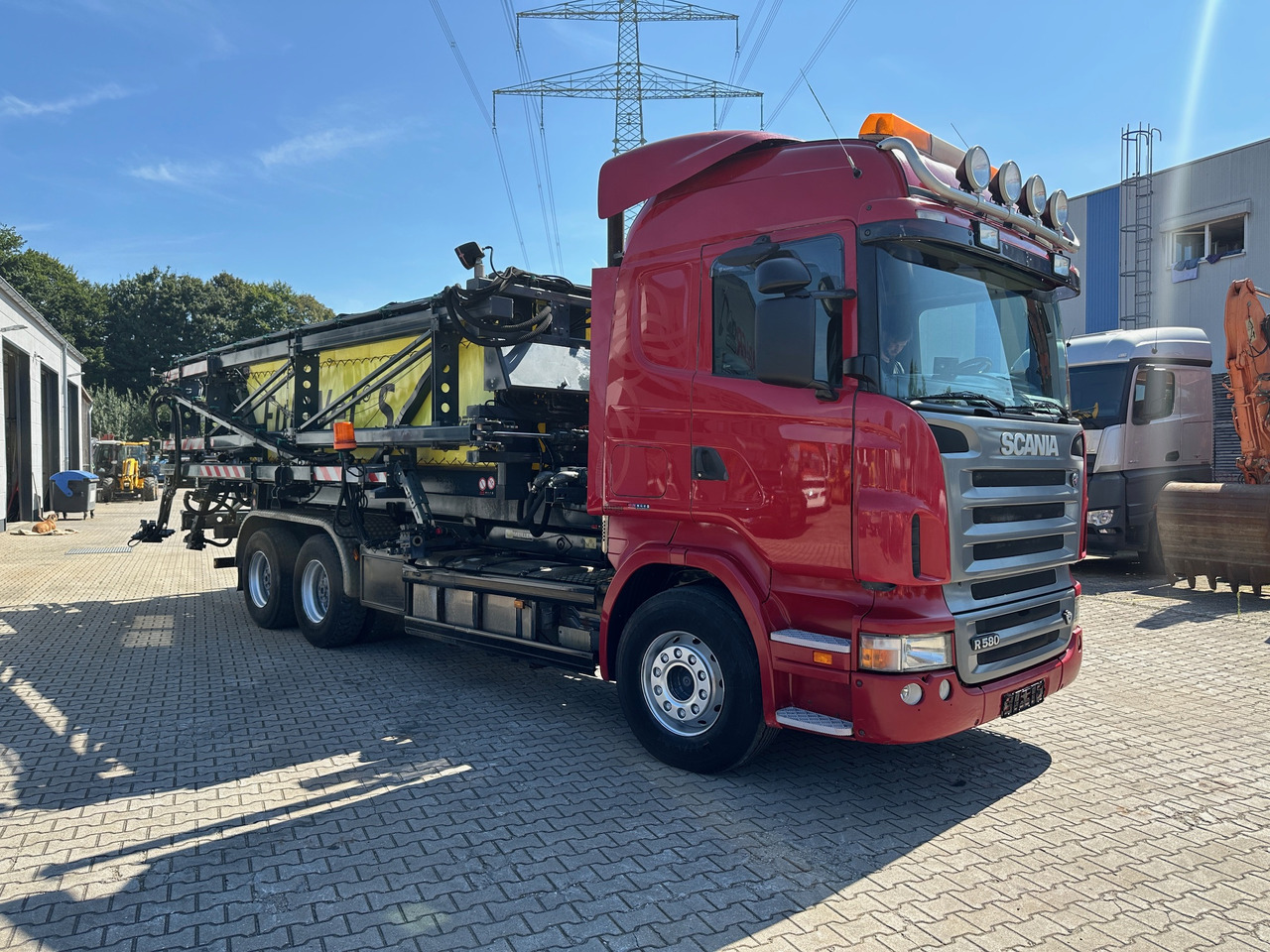 Scania R580 Abrollkipper V8 Mit Küpper Weisser Enteisungsgerät 45m - Xe tải nâng móc: hình 3 Scania R580 Abrollkipper V8 Mit Küpper Weisser Enteisungsgerät 45m - Xe tải nâng móc: hình 3