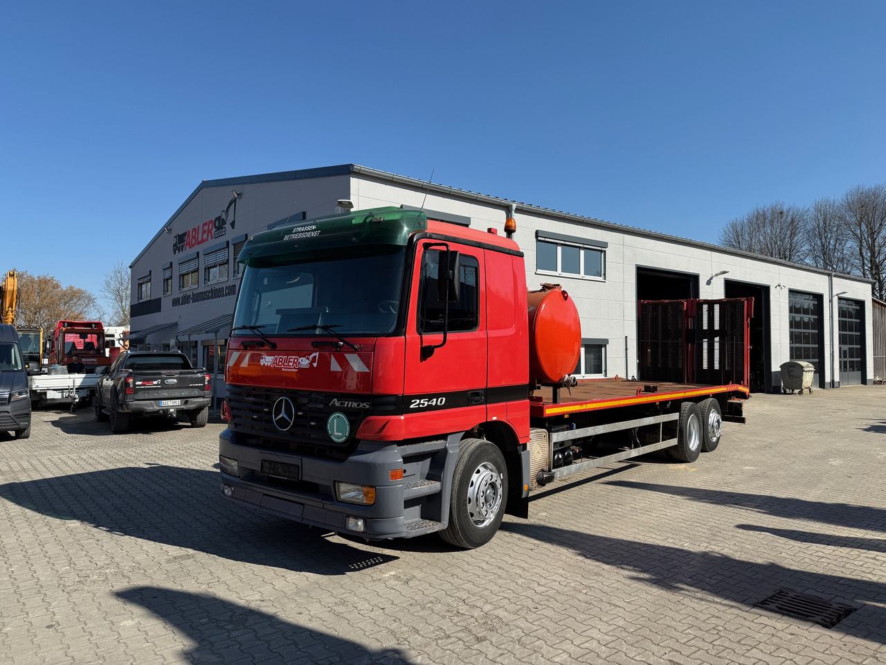 Mercedes-Benz 2540 Actros MP1 Baumaschinentrnasporter - Xe tải: hình 2 Mercedes-Benz 2540 Actros MP1 Baumaschinentrnasporter - Xe tải: hình 2