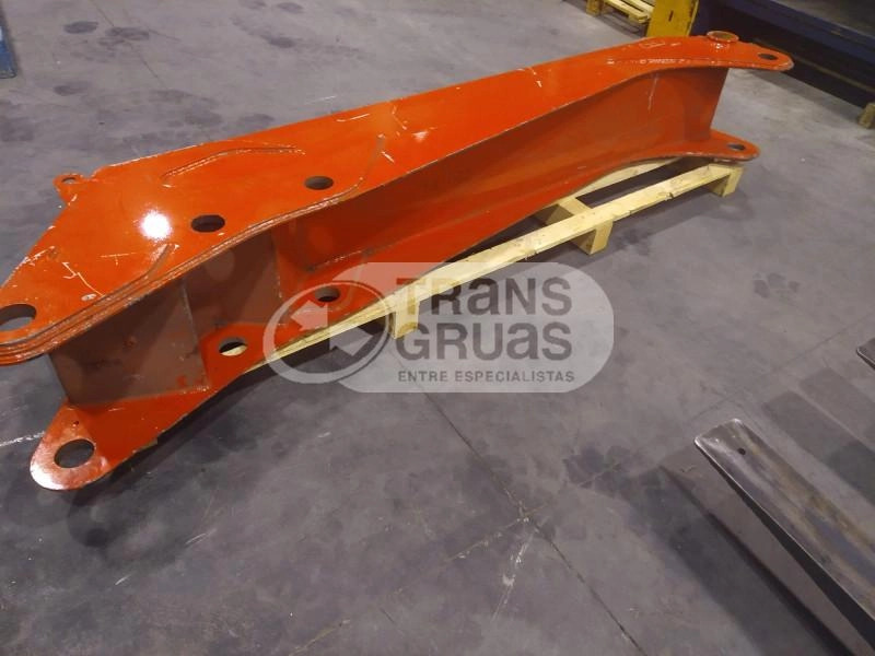 Brazo principal grúa Fassi F220 - Boom: hình 1 Brazo principal grúa Fassi F220 - Boom: hình 1