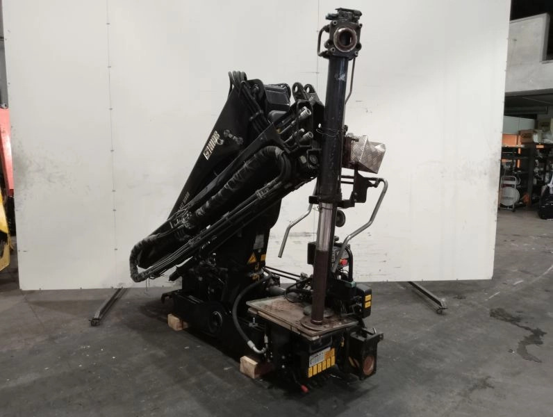 Grúa Hiab 077 B-2 HIDUO - Cẩu gấp cho Xe tải: hình 3 Grúa Hiab 077 B-2 HIDUO - Cẩu gấp cho Xe tải: hình 3