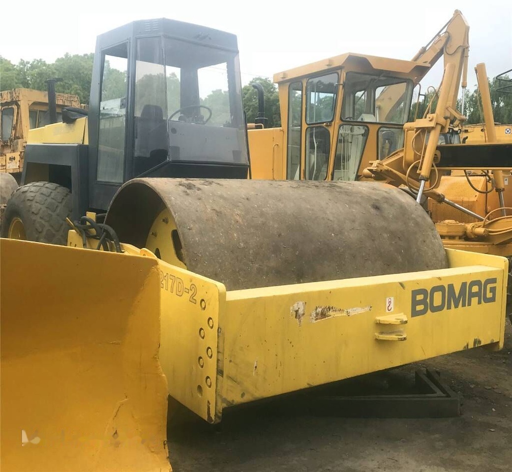 BOMAG BW 217 D-2 - Máy đầm: hình 4 BOMAG BW 217 D-2 - Máy đầm: hình 4