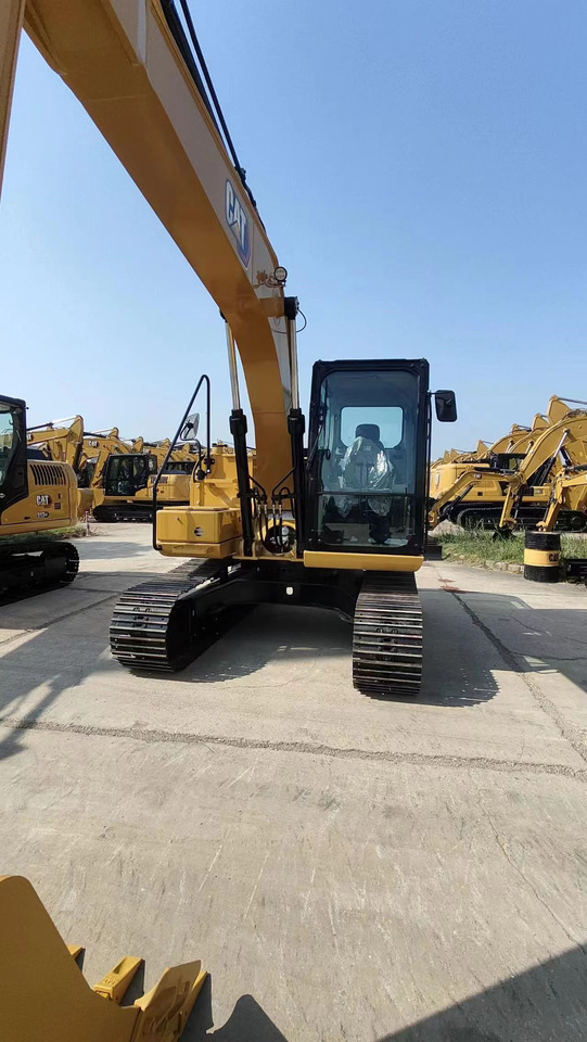Caterpillar 312GC - Máy xúc bánh xích: hình 4 Caterpillar 312GC - Máy xúc bánh xích: hình 4