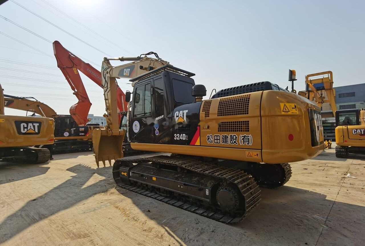 Caterpillar 324D2 - Máy xúc bánh xích: hình 5 Caterpillar 324D2 - Máy xúc bánh xích: hình 5
