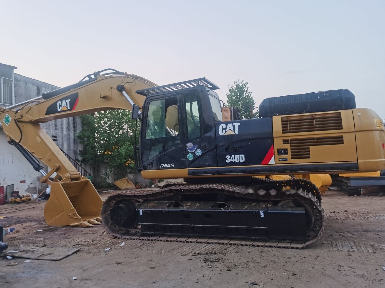 Caterpillar 340D - Máy xúc bánh xích: hình 1 Caterpillar 340D - Máy xúc bánh xích: hình 1