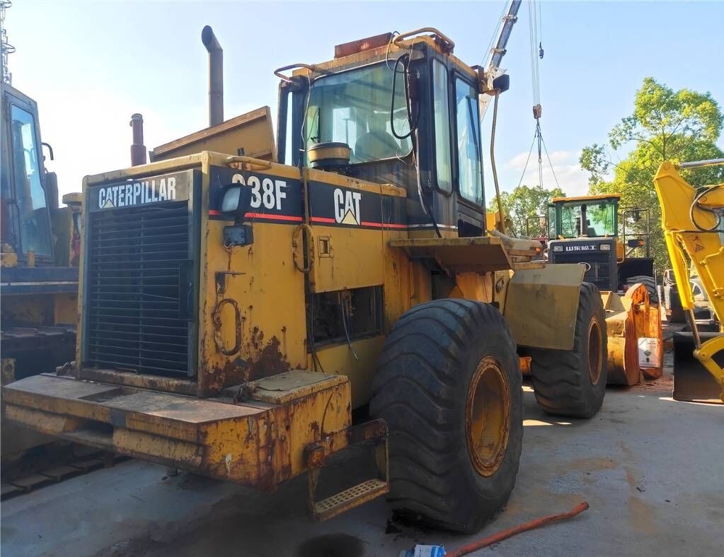 Caterpillar 938 F - Máy xúc lật bánh lốp: hình 4 Caterpillar 938 F - Máy xúc lật bánh lốp: hình 4