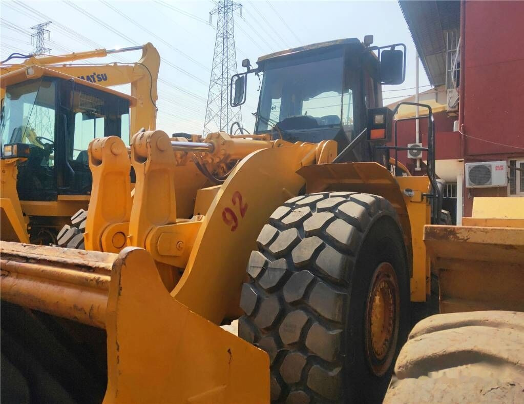Caterpillar 980 H - Máy xúc lật bánh lốp: hình 1 Caterpillar 980 H - Máy xúc lật bánh lốp: hình 1