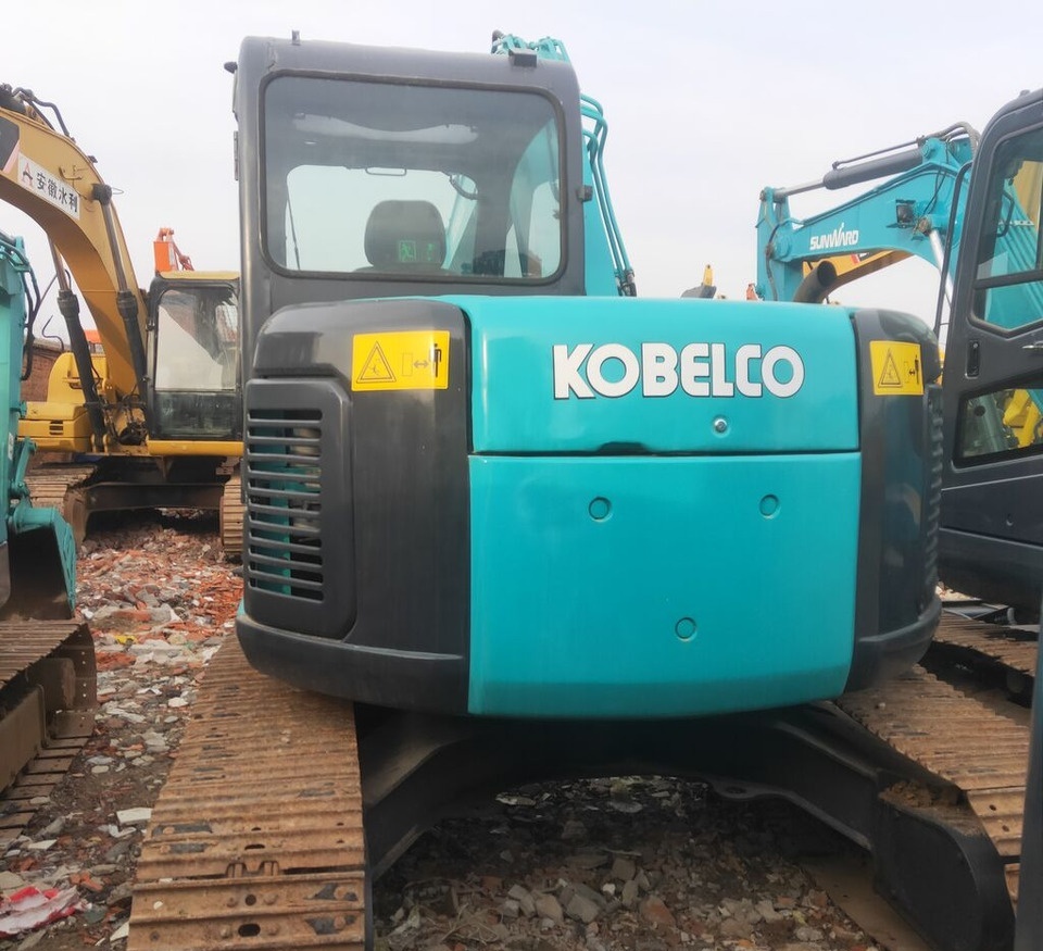 Kobelco SK70SR - Máy xúc mini: hình 5 Kobelco SK70SR - Máy xúc mini: hình 5