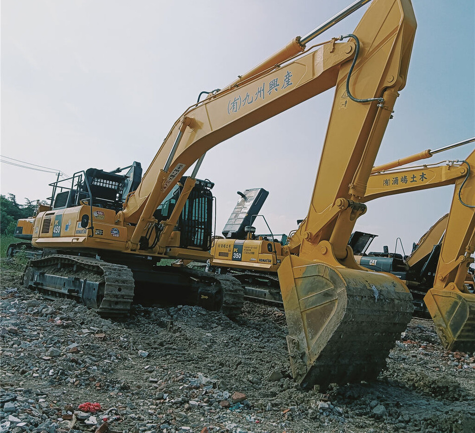 Komatsu PC450-8 - Máy xúc bánh xích: hình 4 Komatsu PC450-8 - Máy xúc bánh xích: hình 4