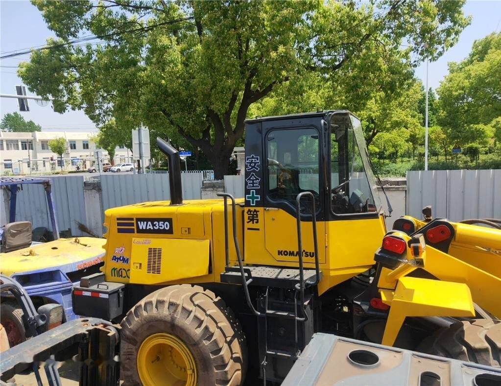Komatsu WA350 - Máy xúc lật bánh lốp: hình 4 Komatsu WA350 - Máy xúc lật bánh lốp: hình 4