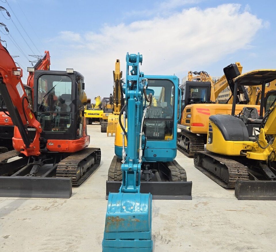 Kubota U25 with swing boom - Máy xúc mini: hình 3 Kubota U25 with swing boom - Máy xúc mini: hình 3
