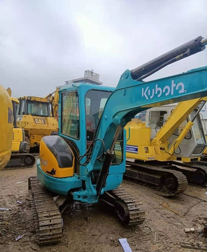 Kubota U35 - Máy xúc mini: hình 2 Kubota U35 - Máy xúc mini: hình 2