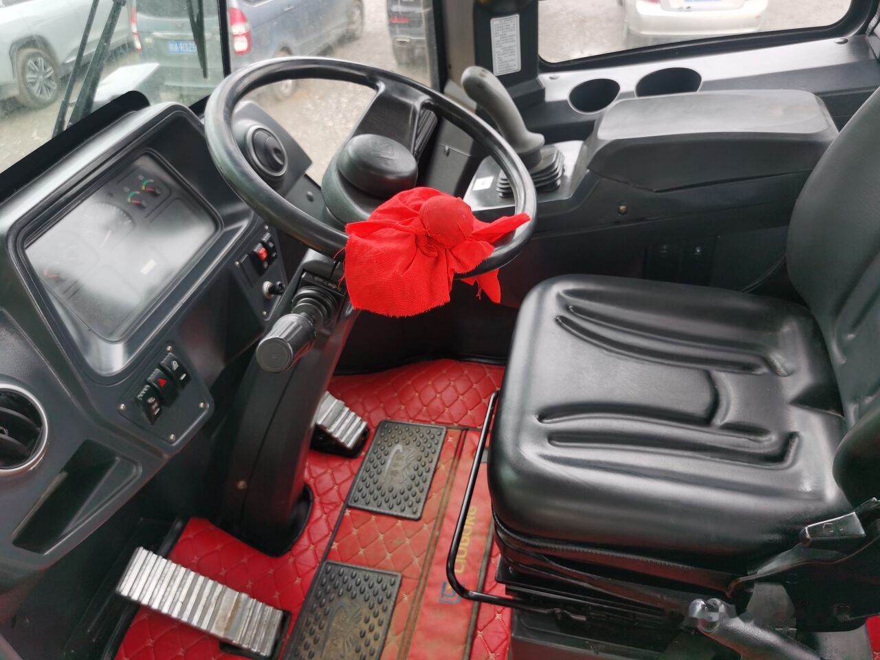 LiuGong CLG 856H - Máy xúc lật bánh lốp: hình 5 LiuGong CLG 856H - Máy xúc lật bánh lốp: hình 5