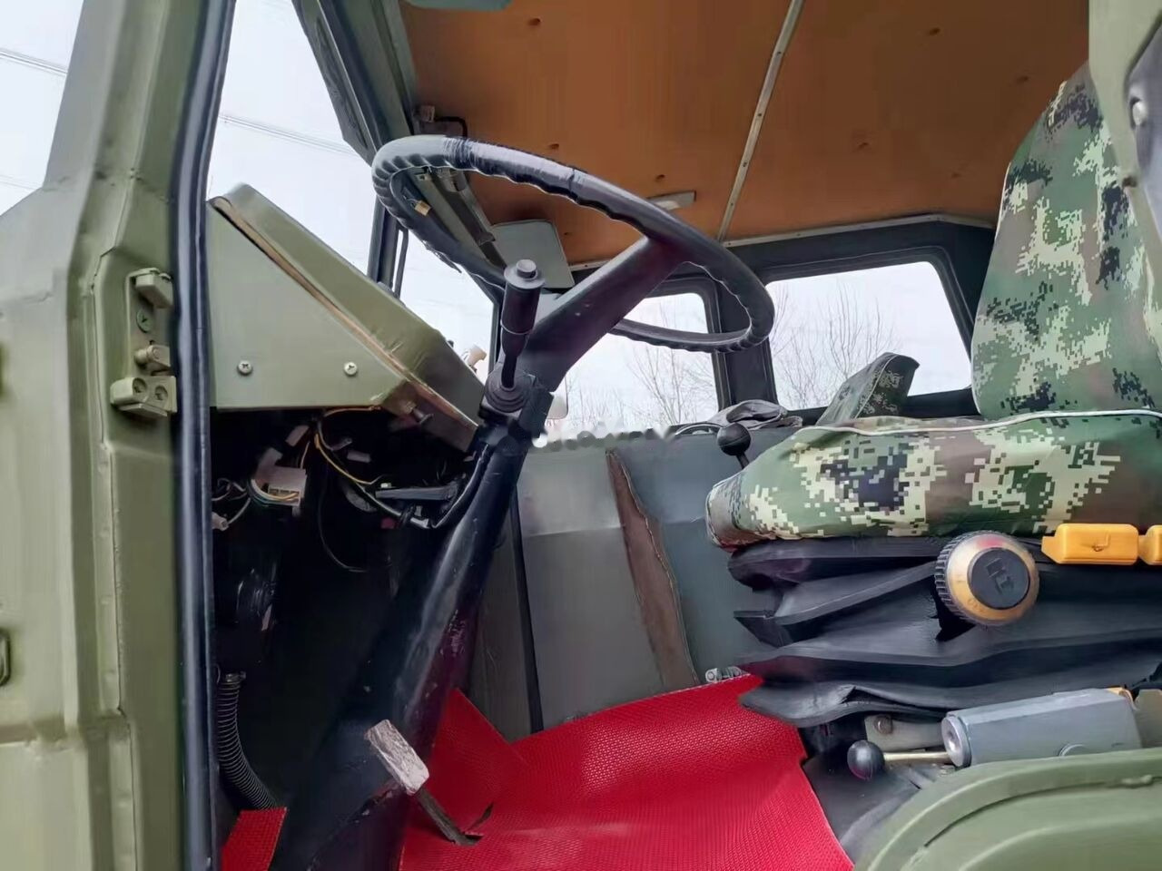 Shacman SX2150 - Xe ben: hình 4 Shacman SX2150 - Xe ben: hình 4