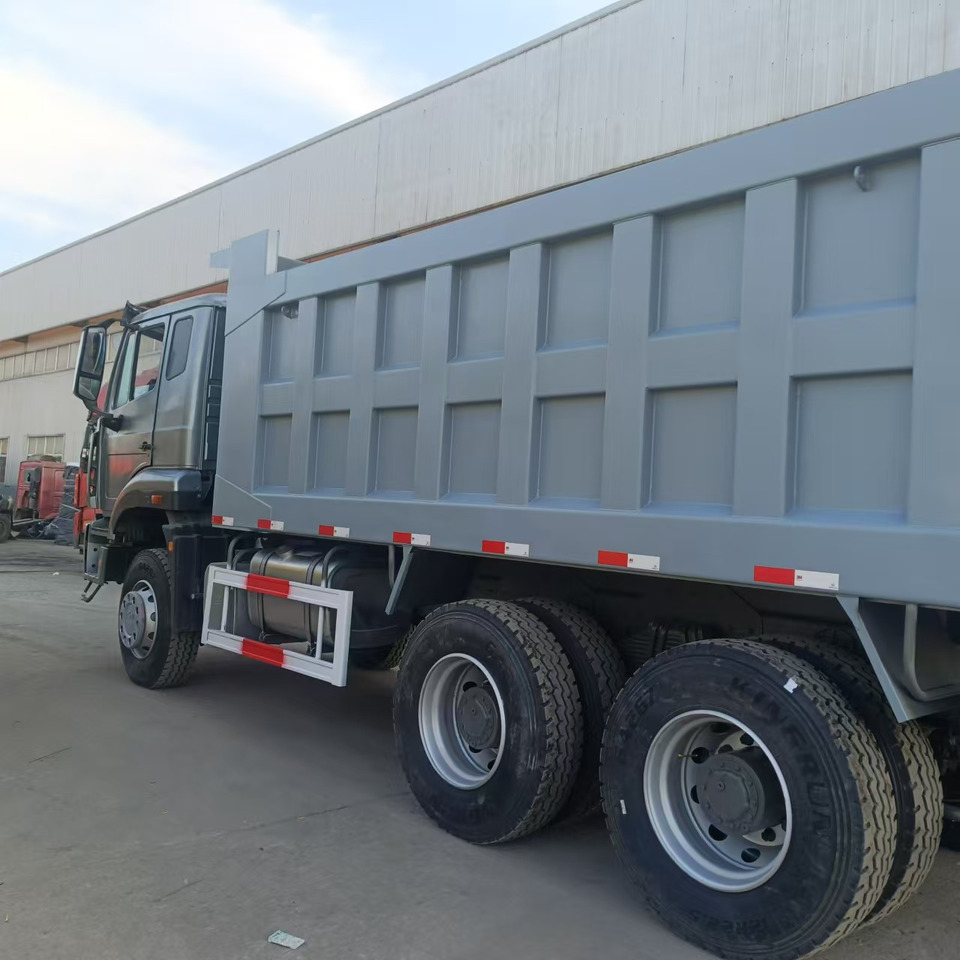 Sinotruk HOHAN 6*4 Dump truck - Xe ben: hình 5 Sinotruk HOHAN 6*4 Dump truck - Xe ben: hình 5