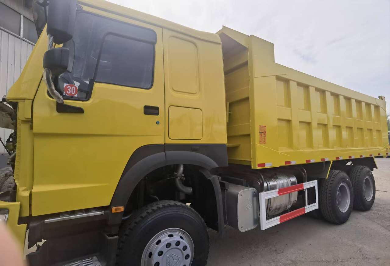 Sinotruk HOWO 371 Dump truck - Xe ben: hình 4 Sinotruk HOWO 371 Dump truck - Xe ben: hình 4
