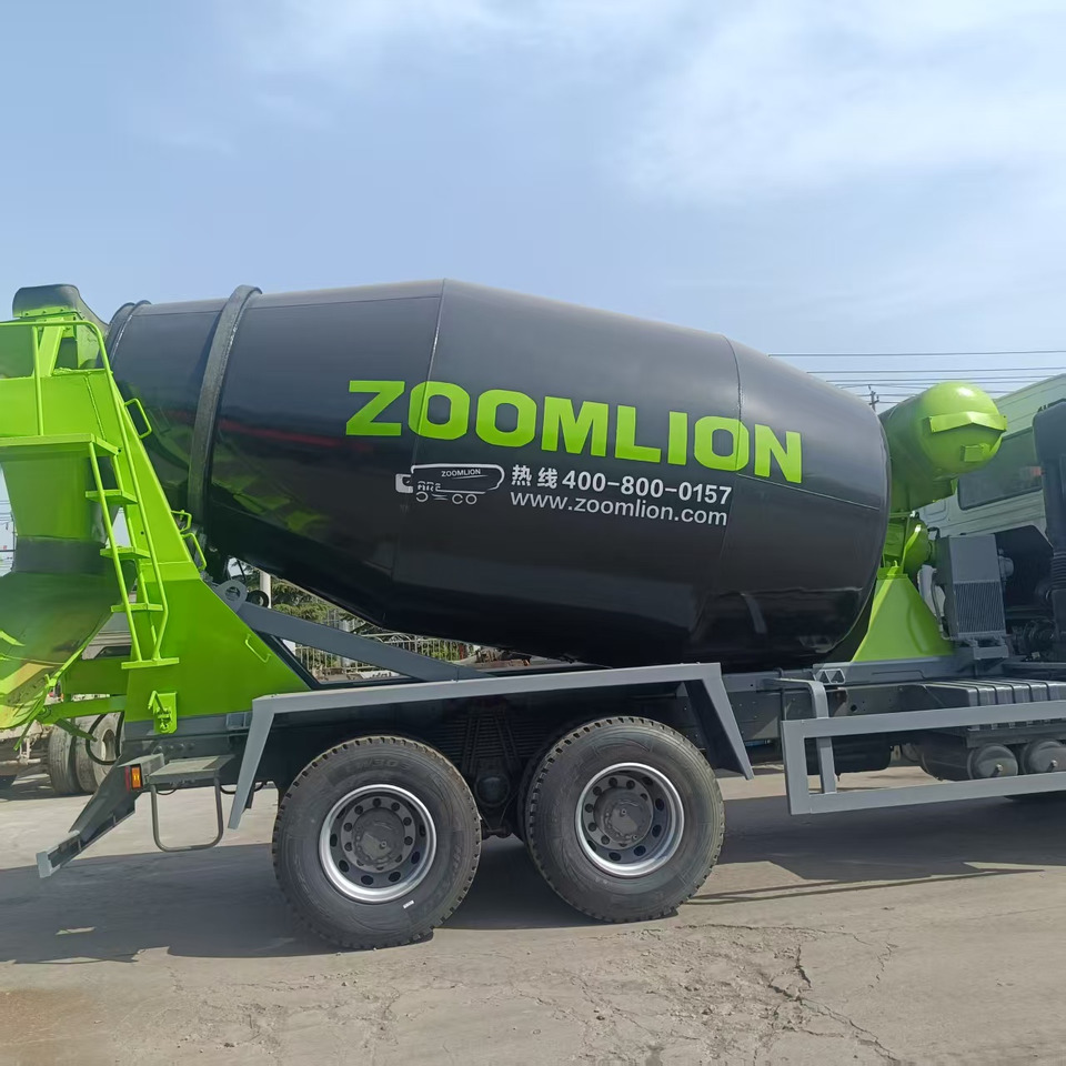 Xe trộn bê tông Sinotruk HOWO 6*4 Concrete mixer truck: hình 7