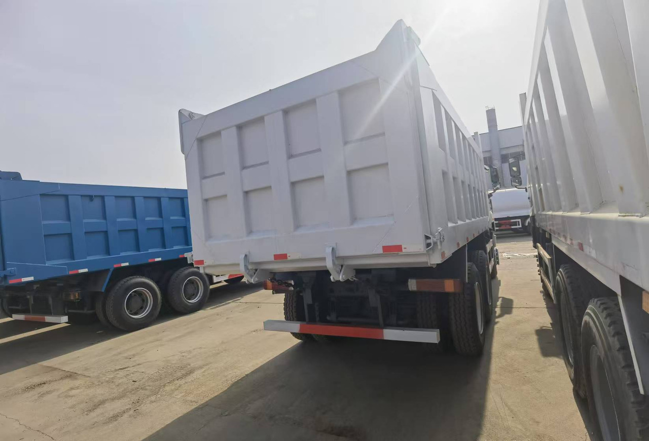 Sinotruk HOWO 6*4 Dump truck - Xe ben: hình 2 Sinotruk HOWO 6*4 Dump truck - Xe ben: hình 2