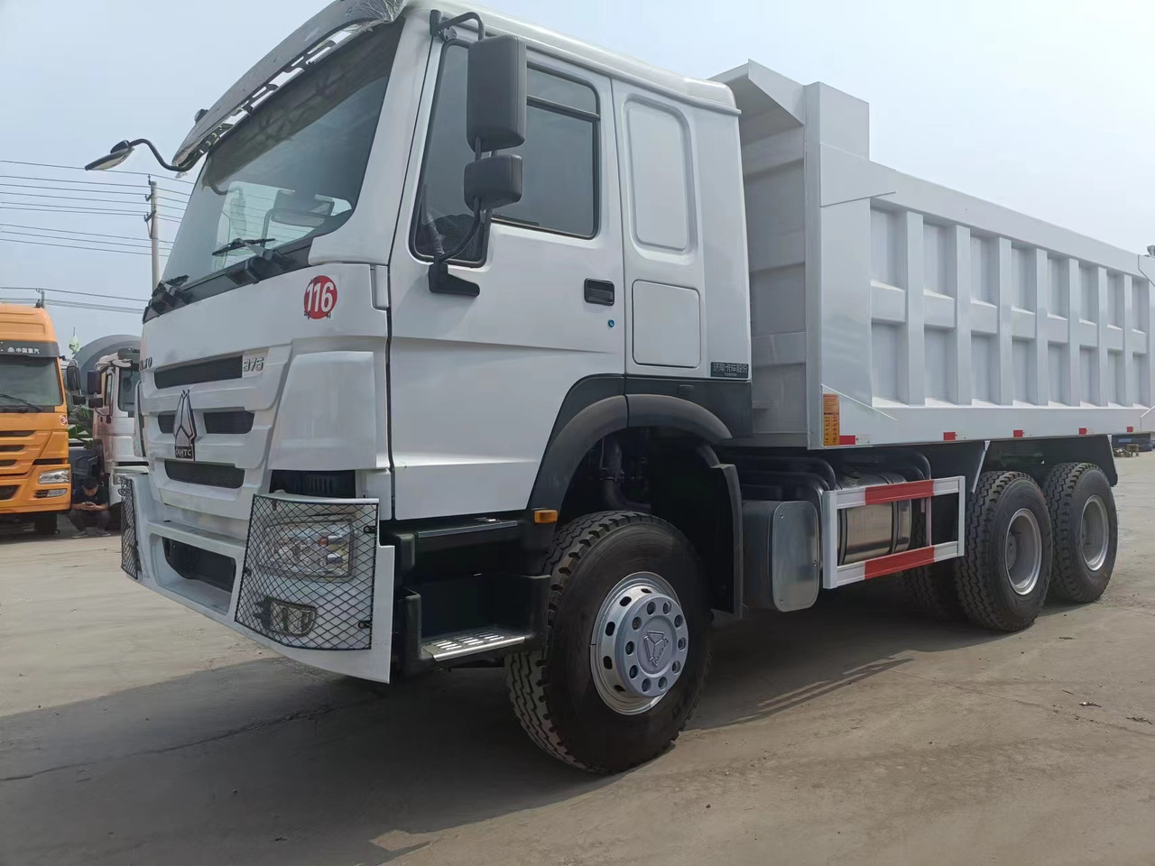 Sinotruk HOWO 6*4 Dump truck - Xe ben: hình 5 Sinotruk HOWO 6*4 Dump truck - Xe ben: hình 5