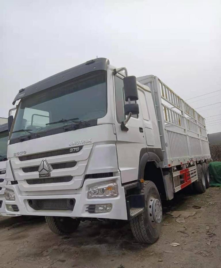 Sinotruk HOWO 6*4 - Xe tải thùng lửng/ Phẳng: hình 1 Sinotruk HOWO 6*4 - Xe tải thùng lửng/ Phẳng: hình 1