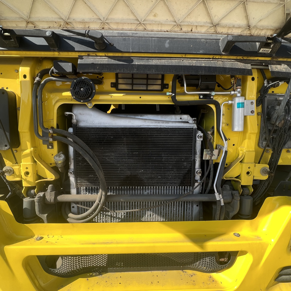 Sinotruk HOWO 8*4 Dump truck - Xe ben: hình 4 Sinotruk HOWO 8*4 Dump truck - Xe ben: hình 4