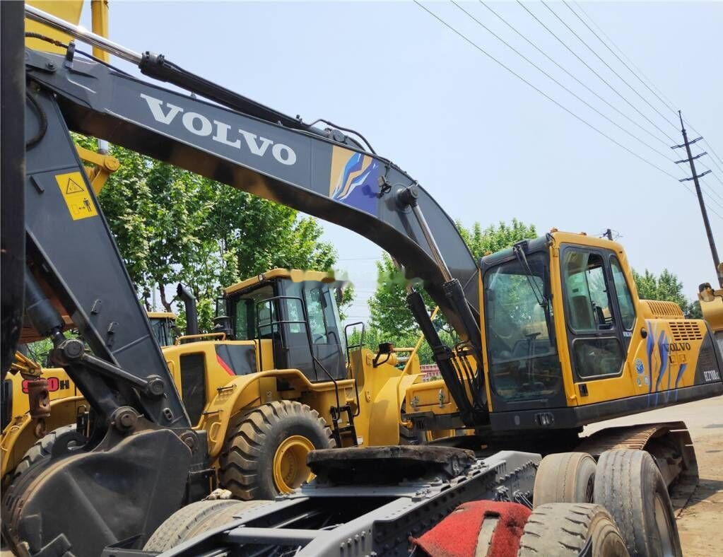 Volvo EC 210 B LC - Máy xúc bánh xích: hình 1 Volvo EC 210 B LC - Máy xúc bánh xích: hình 1