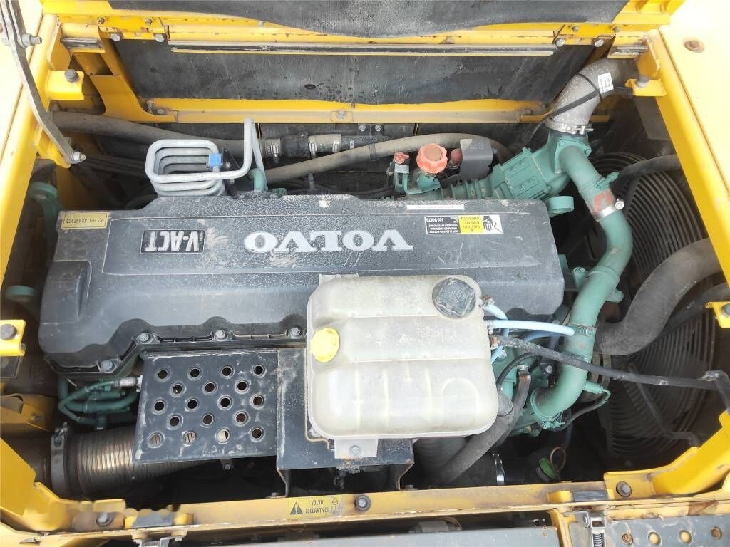 Máy xúc bánh xích Volvo EC 380 D L: hình 6