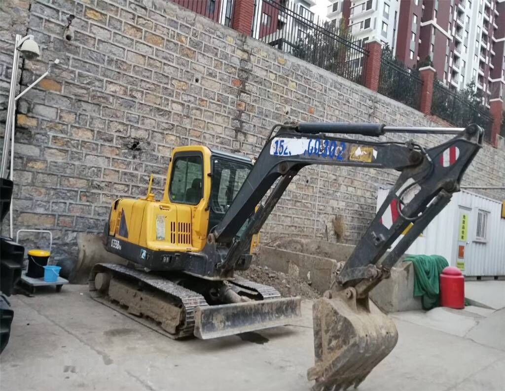 Volvo EC 55 B - Máy xúc mini: hình 2 Volvo EC 55 B - Máy xúc mini: hình 2