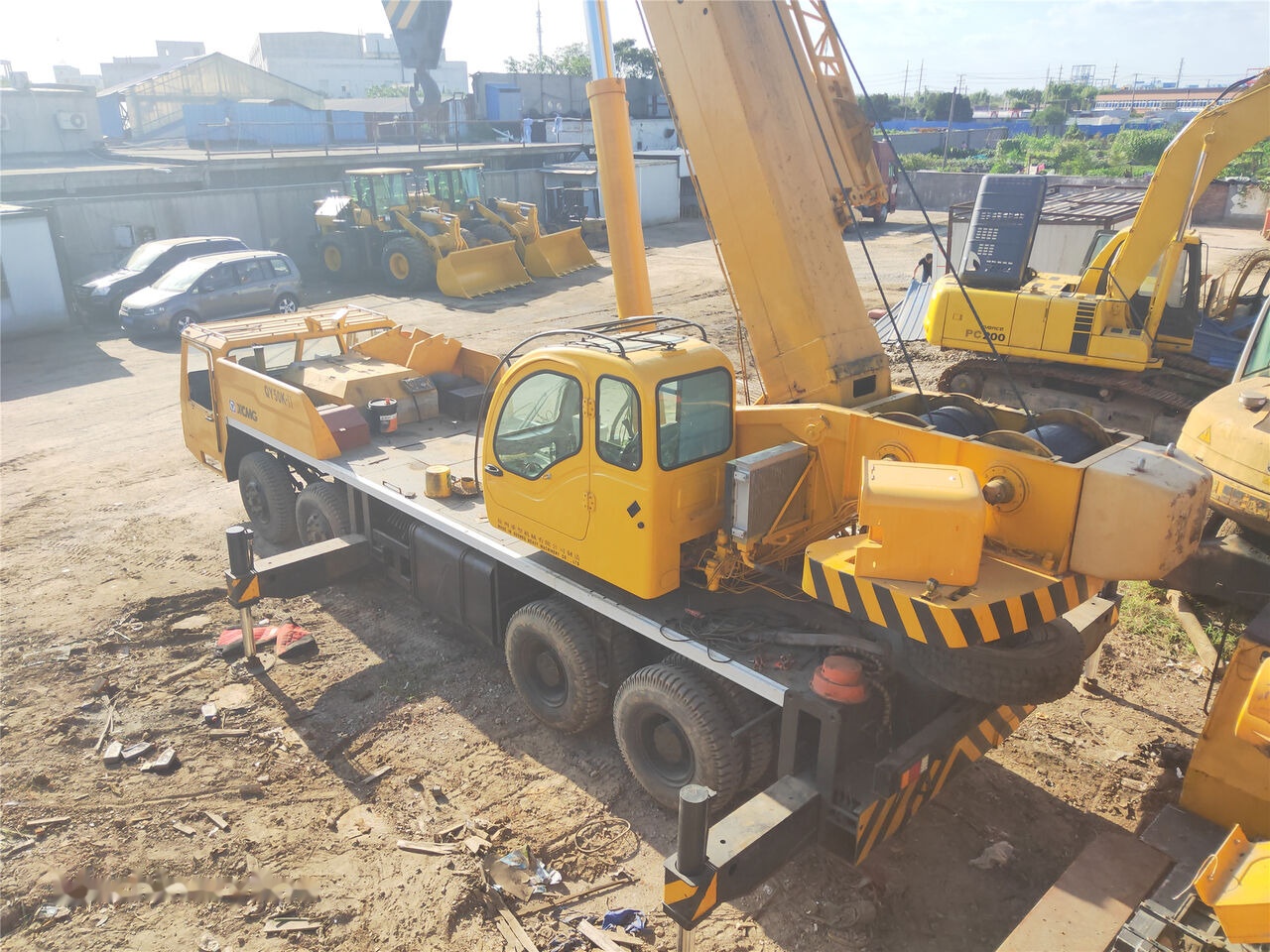 XCMG QY50K - Cẩu bánh lốp: hình 2 XCMG QY50K - Cẩu bánh lốp: hình 2
