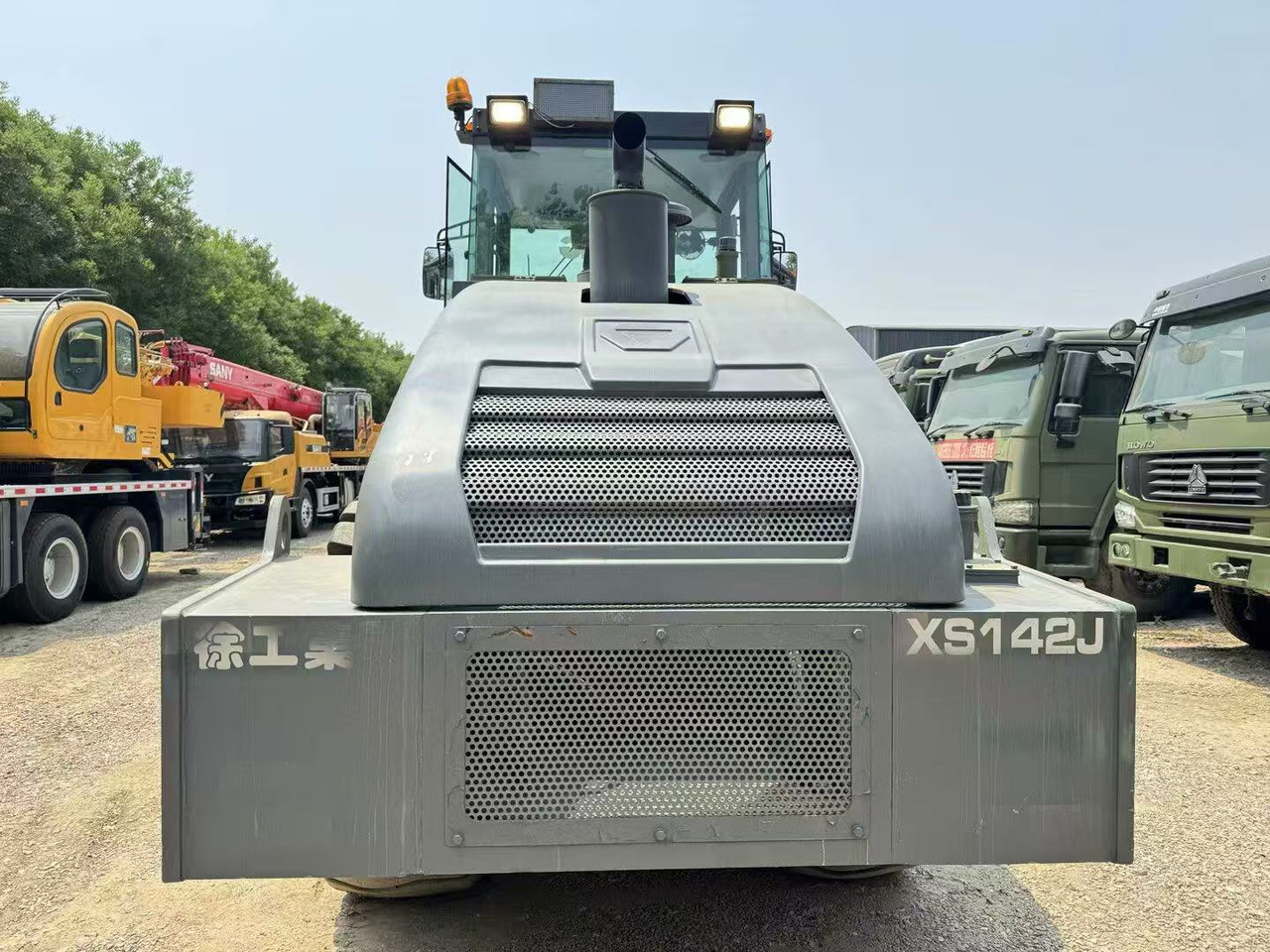 Máy lăn đường XCMG XS142J: hình 6