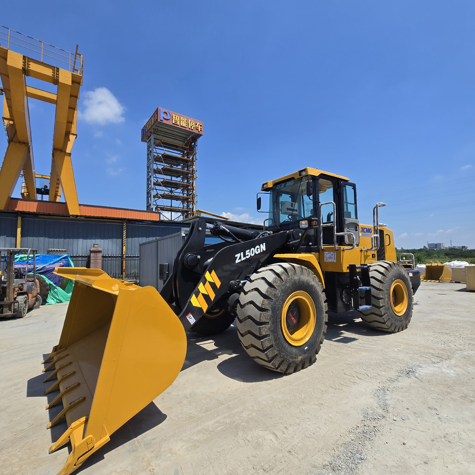 XCMG ZL50GN - Máy xúc lật bánh lốp: hình 2 XCMG ZL50GN - Máy xúc lật bánh lốp: hình 2