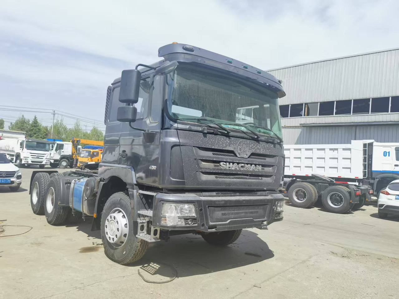 Shacman 430 - Xe đầu kéo: hình 3 Shacman 430 - Xe đầu kéo: hình 3