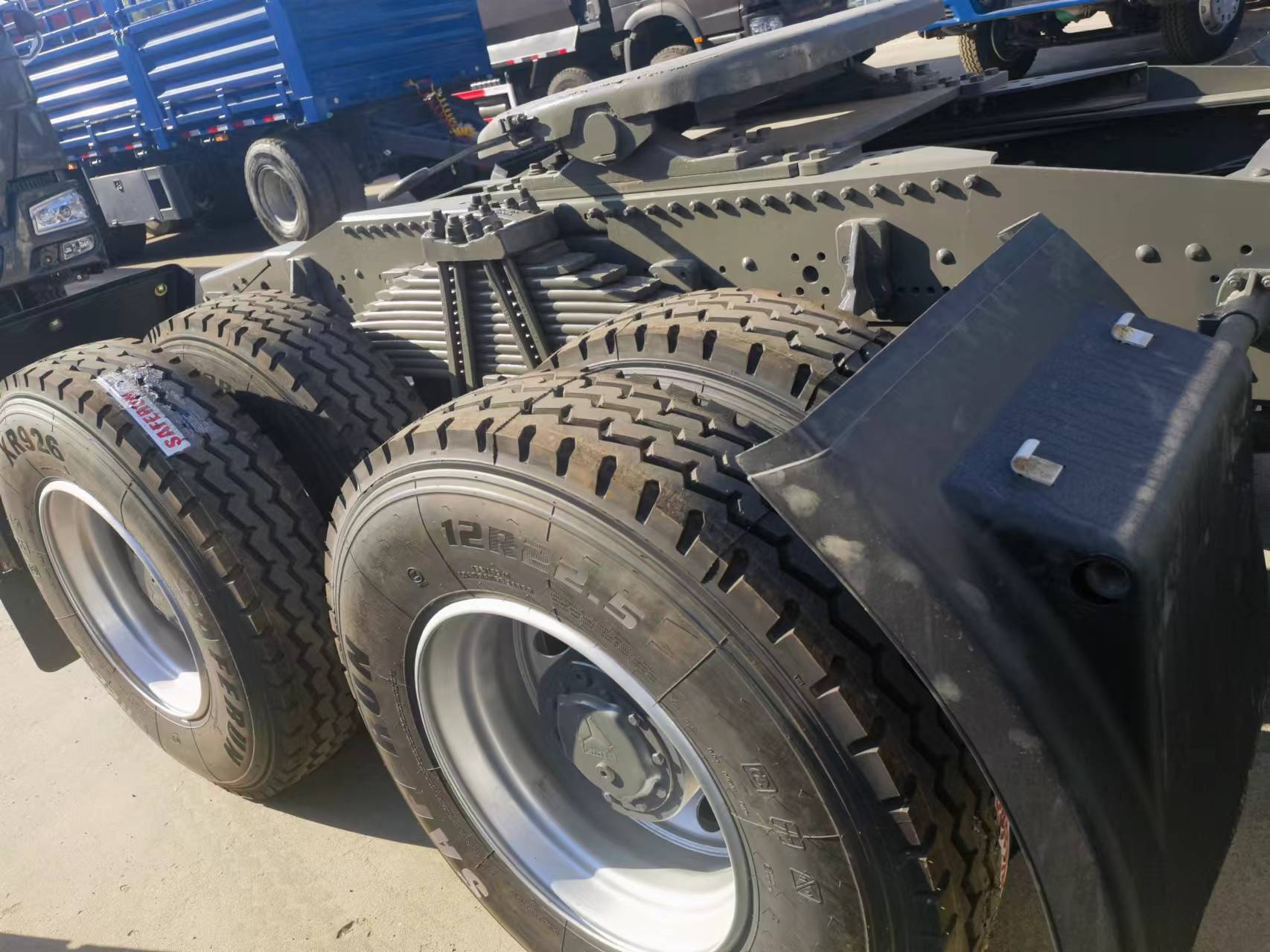 Xe đầu kéo Sinotruk HOWO 371 Tractor: hình 8