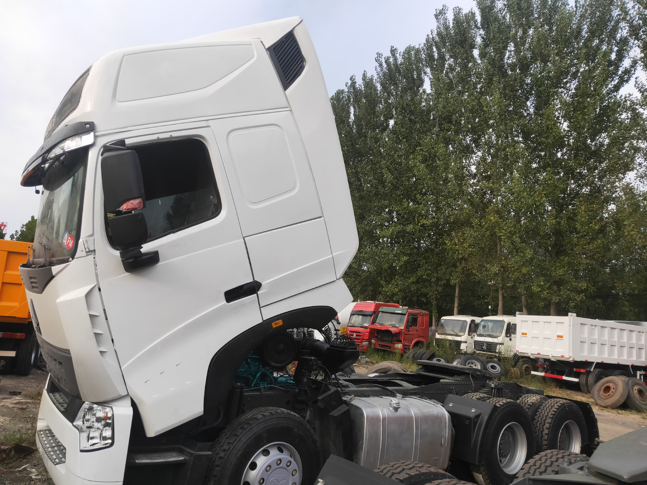Xe đầu kéo Sinotruk HOWO A7 6*4 Tractor: hình 7