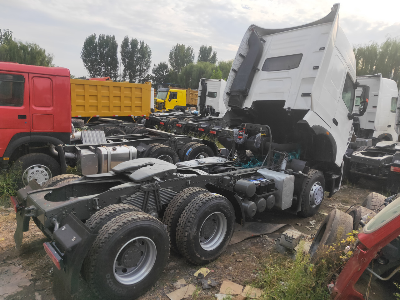 Xe đầu kéo Sinotruk HOWO A7 6*4 Tractor: hình 8