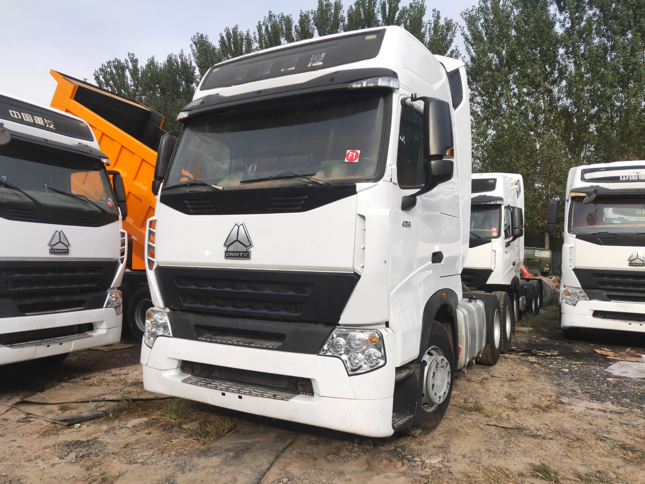 Sinotruk HOWO A7 6*4 Tractor - Xe đầu kéo: hình 1 Sinotruk HOWO A7 6*4 Tractor - Xe đầu kéo: hình 1