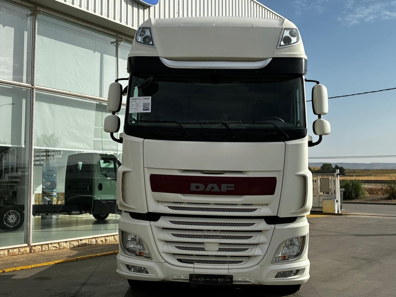 Cabeza Tractora DAF 480 SUPER SPACE CAB AUTOMATICA CON INTARDER - Xe đầu kéo: hình 2 Cabeza Tractora DAF 480 SUPER SPACE CAB AUTOMATICA CON INTARDER - Xe đầu kéo: hình 2
