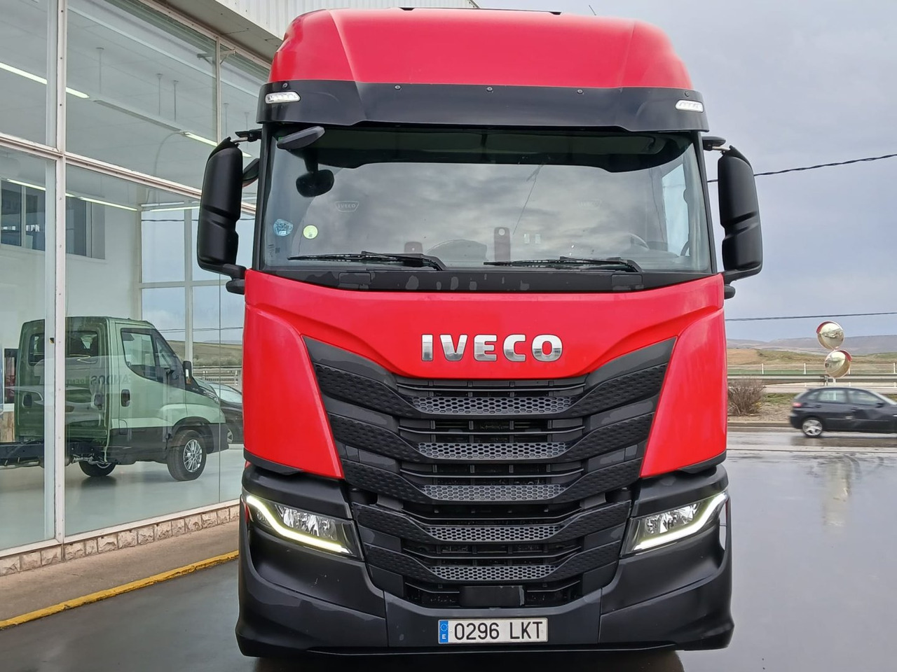 Cabeza Tractora IVECO 460 AUTOMATICO CON INTARDER - Xe đầu kéo: hình 2 Cabeza Tractora IVECO 460 AUTOMATICO CON INTARDER - Xe đầu kéo: hình 2