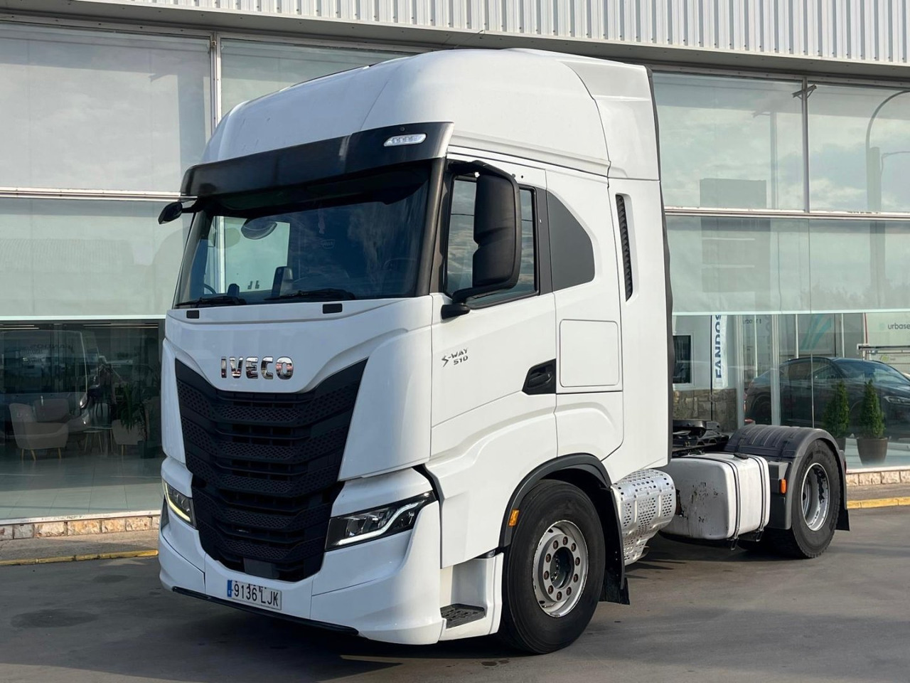 Cabeza Tractora IVECO 510 AUTOMATICO INTARDER - Xe đầu kéo: hình 1 Cabeza Tractora IVECO 510 AUTOMATICO INTARDER - Xe đầu kéo: hình 1
