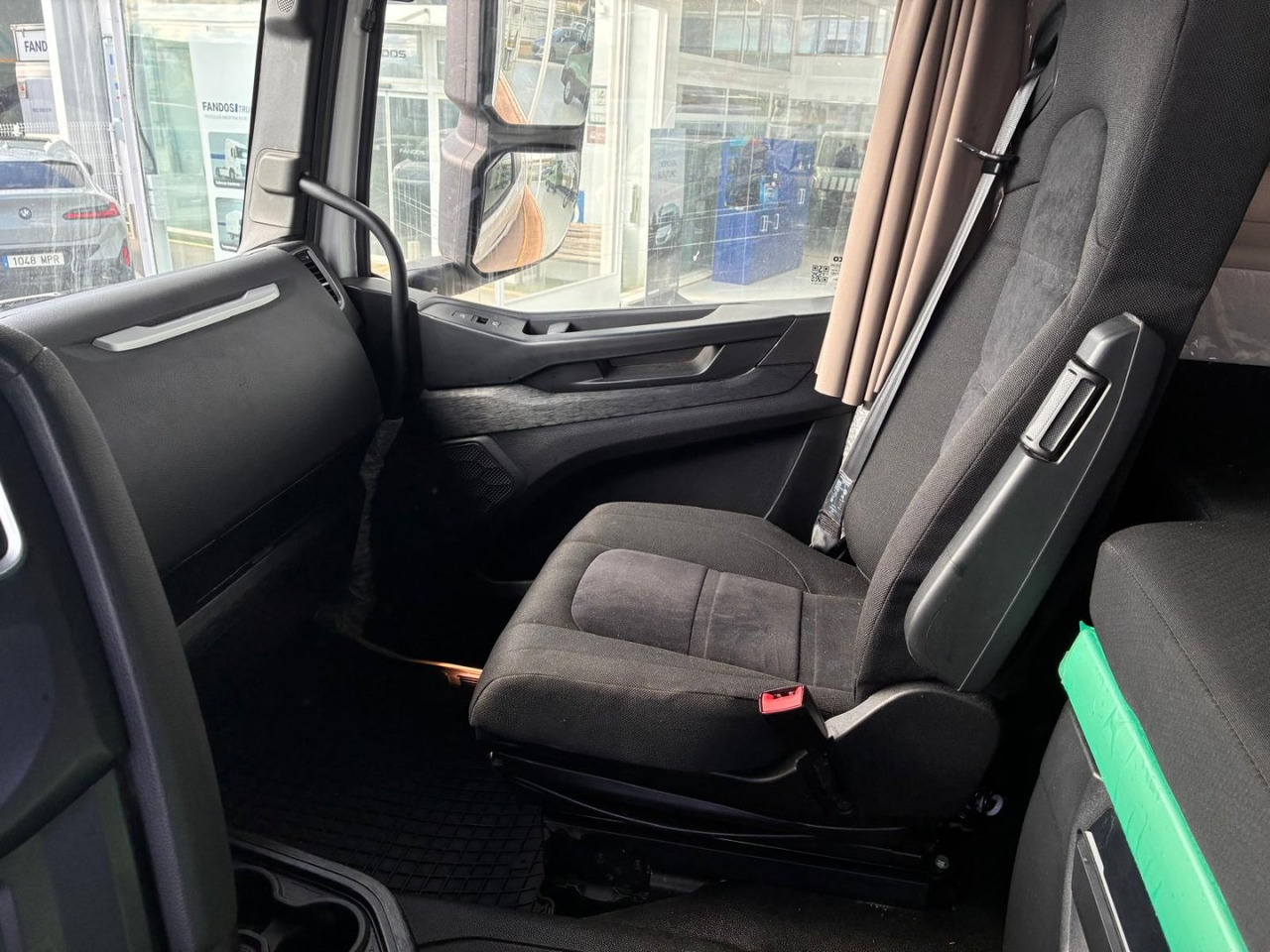 Xe đầu kéo Cabeza Tractora IVECO S-WAY 510 AUTOMATICO CON INTARDER: hình 11 Xe đầu kéo Cabeza Tractora IVECO S-WAY 510 AUTOMATICO CON INTARDER: hình 11