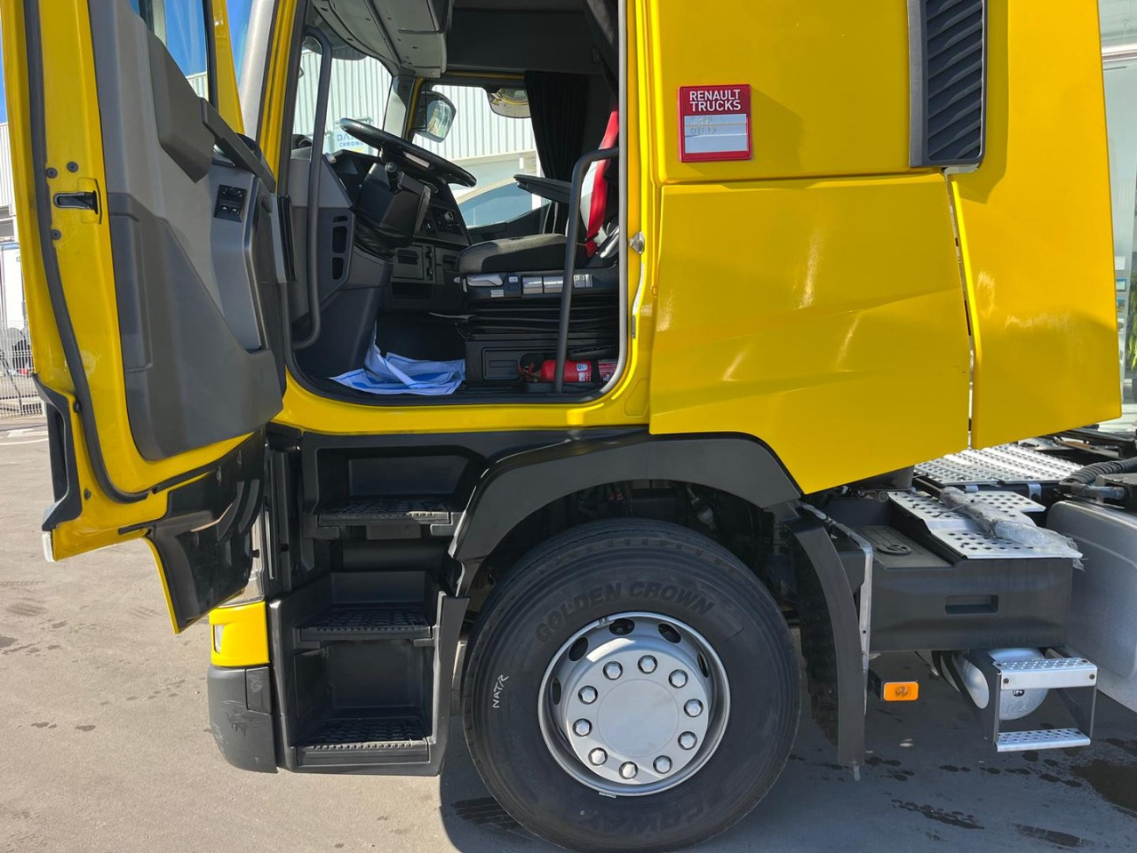 Xe đầu kéo Cabeza Tractora Renault T480 AUTOMATICA INTARDER: hình 5 Xe đầu kéo Cabeza Tractora Renault T480 AUTOMATICA INTARDER: hình 5