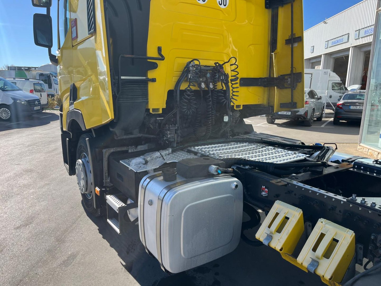 Xe đầu kéo Cabeza Tractora Renault T480 AUTOMATICA INTARDER: hình 7 Xe đầu kéo Cabeza Tractora Renault T480 AUTOMATICA INTARDER: hình 7