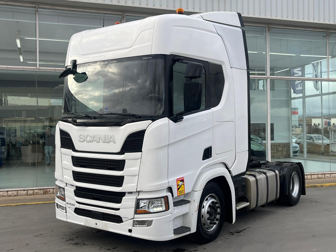 Cabeza Tractora Scania R450 AUTOMATICO-INTARDER - Xe đầu kéo: hình 1 Cabeza Tractora Scania R450 AUTOMATICO-INTARDER - Xe đầu kéo: hình 1