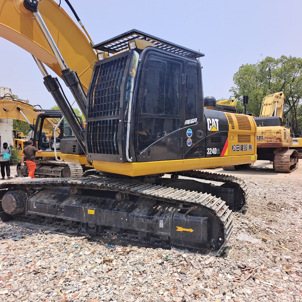 CAT 324DL CAT 324D2L - Máy xúc bánh xích: hình 1 CAT 324DL CAT 324D2L - Máy xúc bánh xích: hình 1