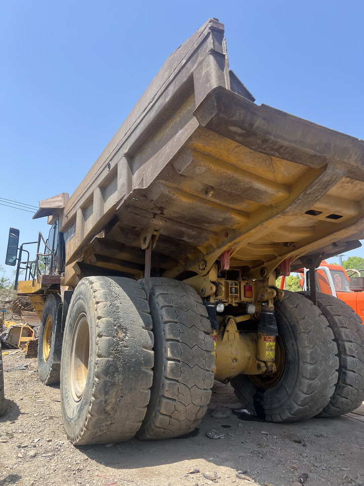 CAT 773F - Xe ben cứng/ Xe chở đá: hình 3 CAT 773F - Xe ben cứng/ Xe chở đá: hình 3