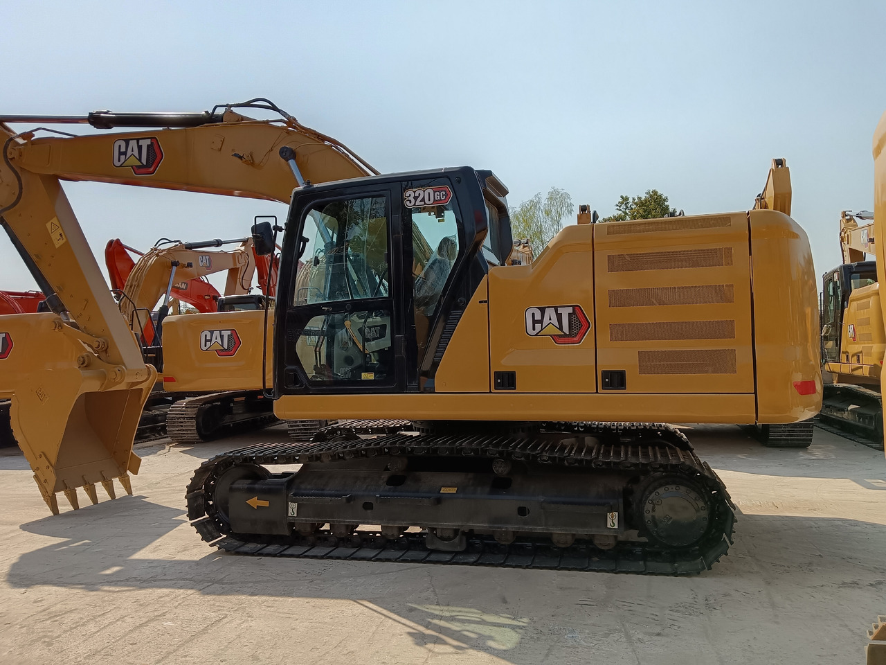 CATERPILLAR 320 GC CAT 320GC 320D2L 330GC 336GC 323GC - Máy xúc bánh xích: hình 1 CATERPILLAR 320 GC CAT 320GC 320D2L 330GC 336GC 323GC - Máy xúc bánh xích: hình 1
