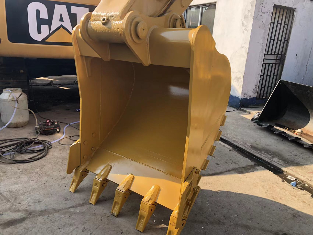 CATERPILLAR 320BL CAT 320 BL 320D 320CL 320GC - Máy xúc bánh xích: hình 2 CATERPILLAR 320BL CAT 320 BL 320D 320CL 320GC - Máy xúc bánh xích: hình 2