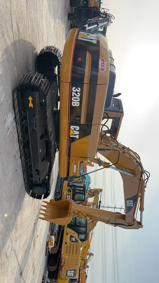 CATERPILLAR 320BL CAT 320 BL - Máy xúc bánh xích: hình 2 CATERPILLAR 320BL CAT 320 BL - Máy xúc bánh xích: hình 2